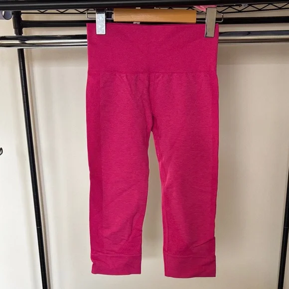 Lululemon In The Flow Crop II Heathered Jewelled Magenta - Picture 3 of 5